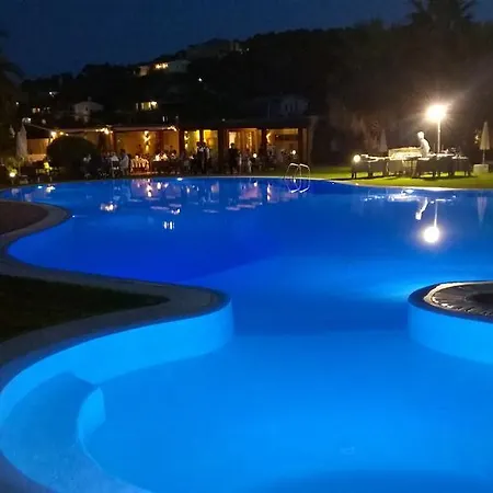 Aquadulci 4*
